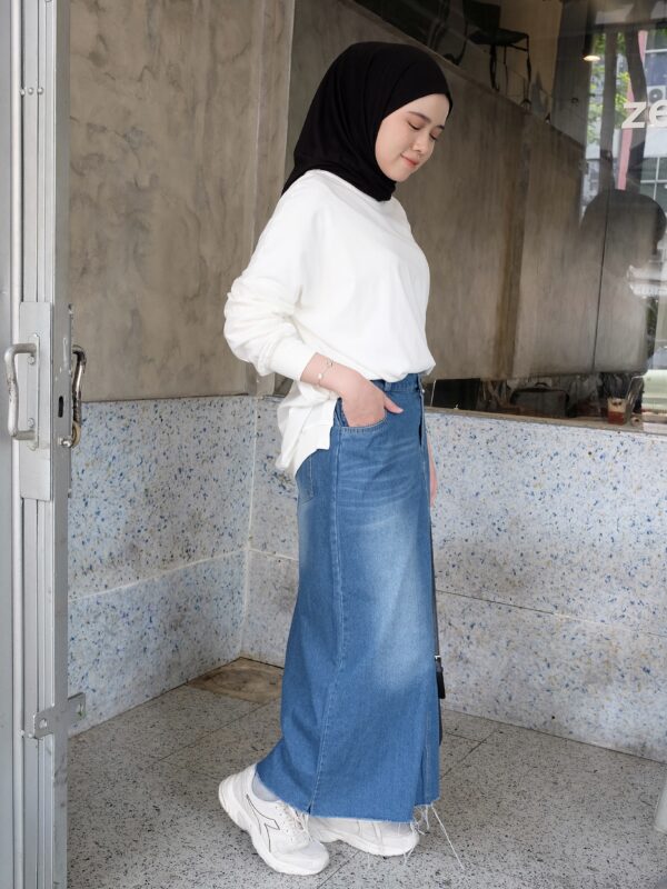 ZAQ Emy Basic White